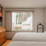 Secret Garden Apartment In Alfama